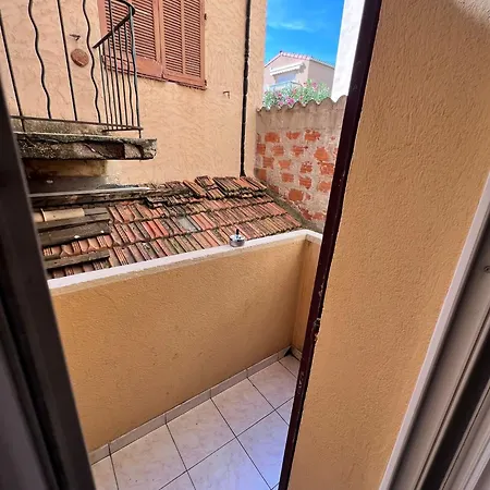 2 Pieces Vieil アパート