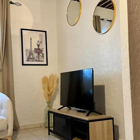 アパート 2 Pieces Vieil アンティーブ