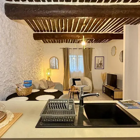 Apartment 2 Pieces Vieil