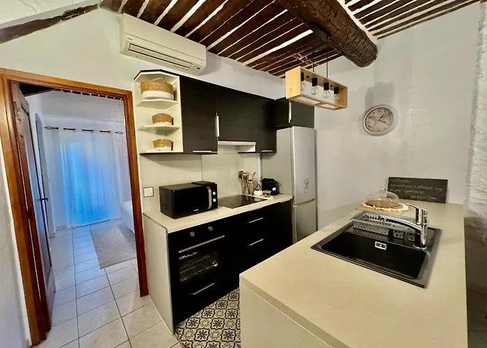 Appartement 2 Pièces Vieil Antibes