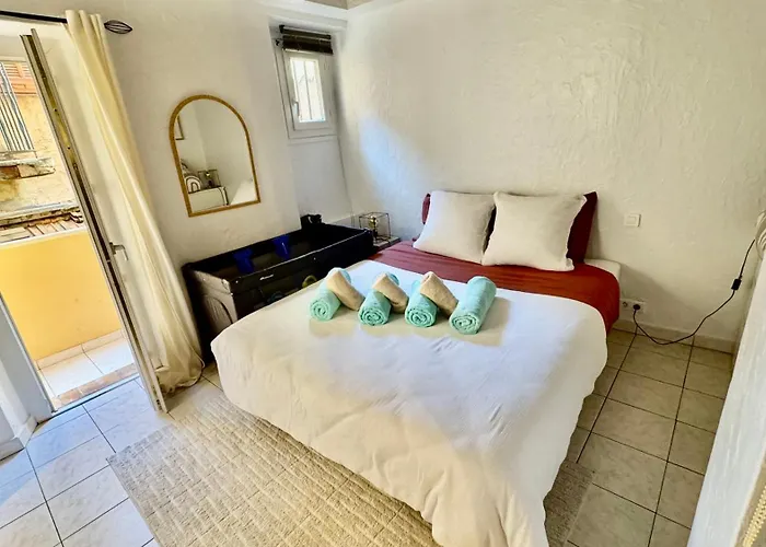 2 Pièces Vieil * Antibes